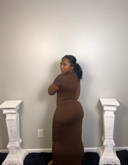 BASIC LUXE DRESS (mocha)