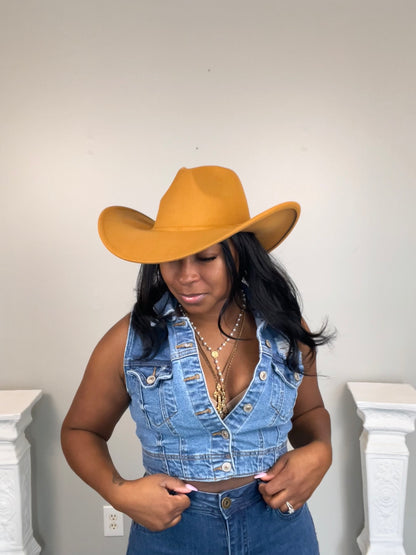 COWGIRL HAT