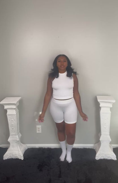 AROUND THE WAY SHORT SET (white)