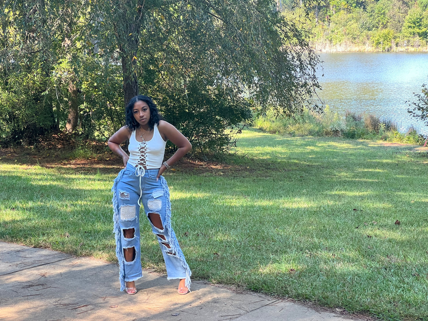 So Much Bling Fringe Jeans – Denim